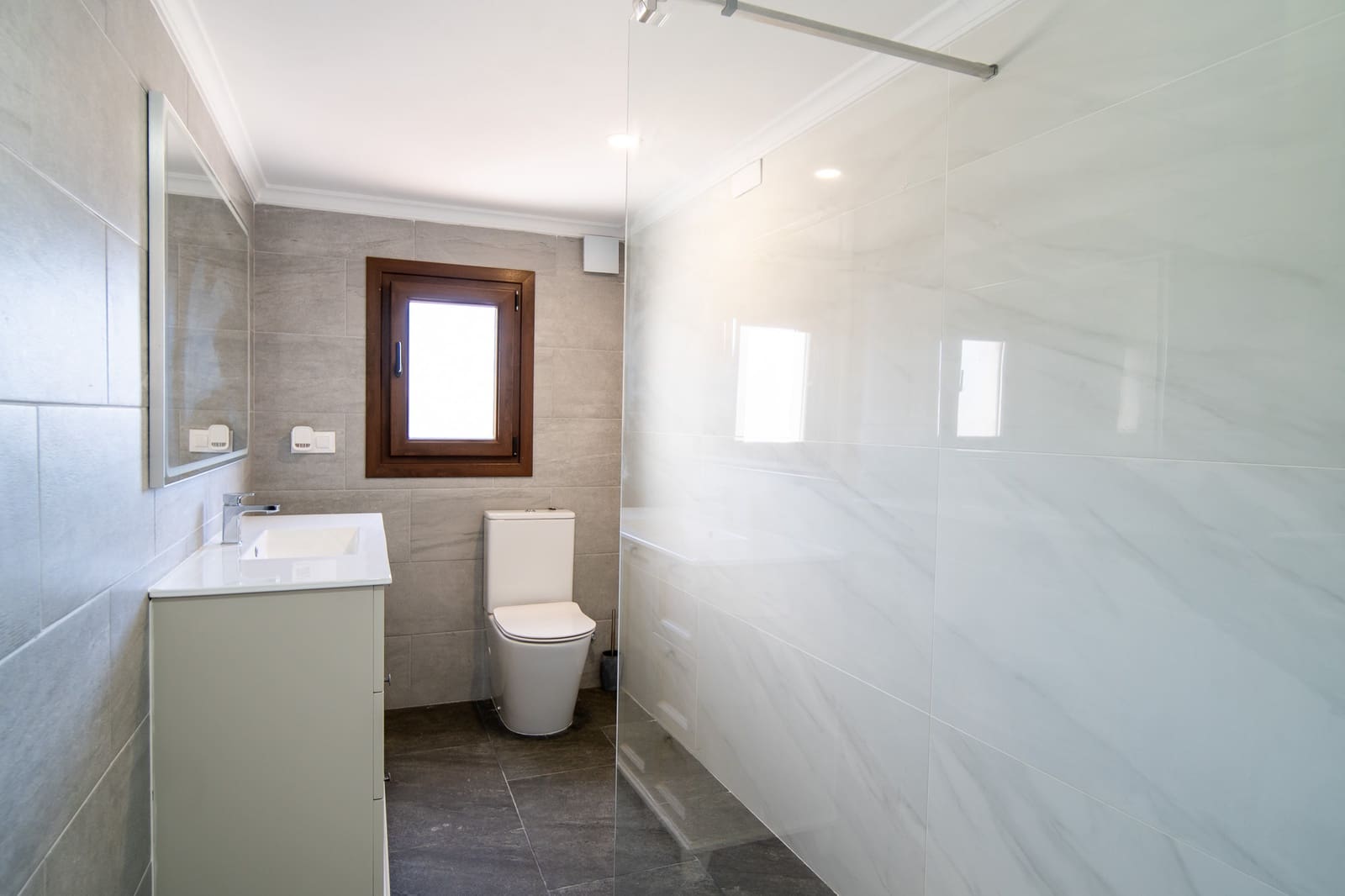 5 bedroom Villa for sale in Moraira with garage - € 599,000 (Ref: 2163028)