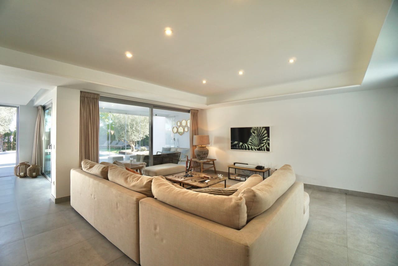 4 sypialnia Willa na sprzedaż w Benissa z basenem garażem - 1 380 000 € (Ref: 2163919)