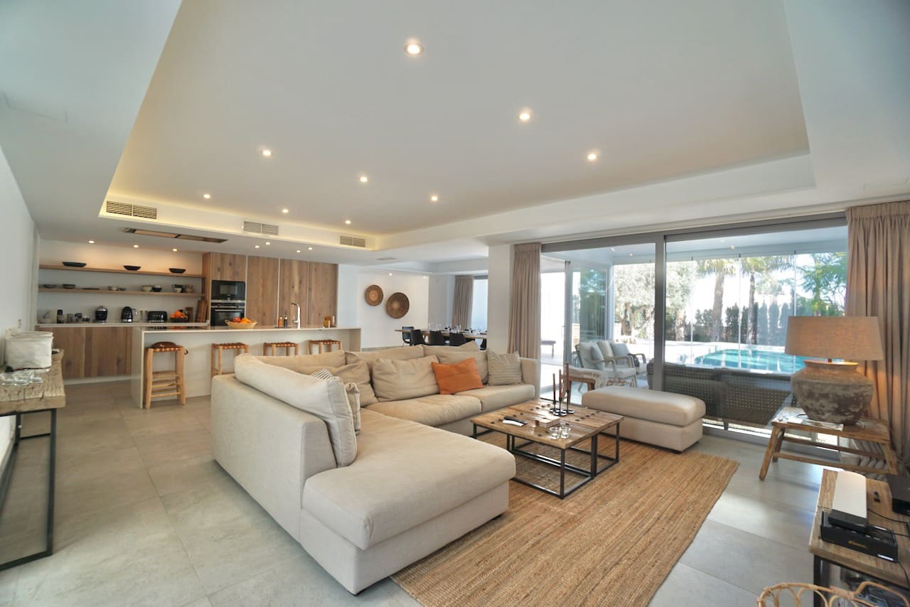 4 sypialnia Willa na sprzedaż w Benissa z basenem garażem - 1 380 000 € (Ref: 2163919)