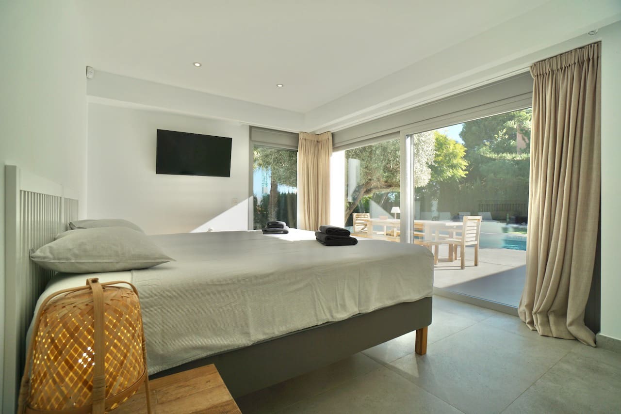 4 sypialnia Willa na sprzedaż w Benissa z basenem garażem - 1 380 000 € (Ref: 2163919)