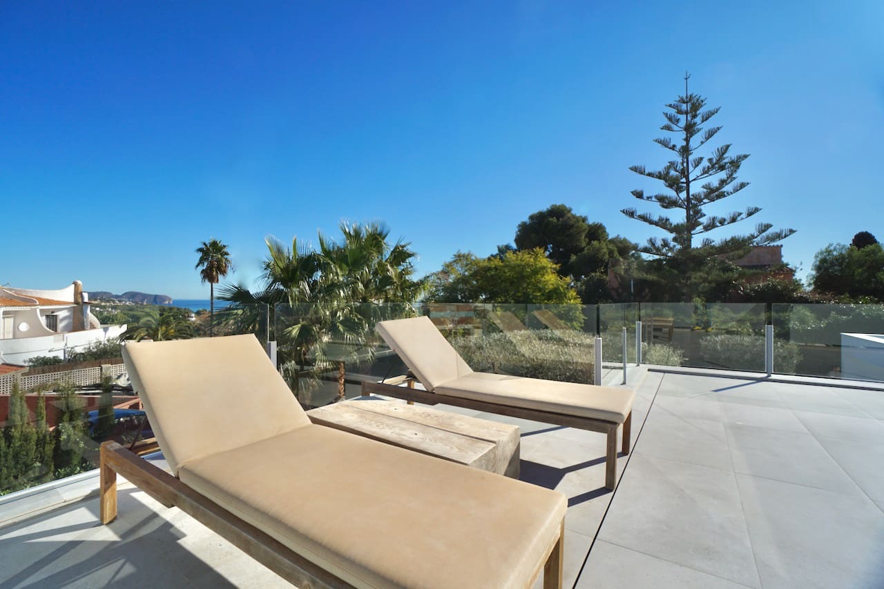 4 sypialnia Willa na sprzedaż w Benissa z basenem garażem - 1 380 000 € (Ref: 2163919)