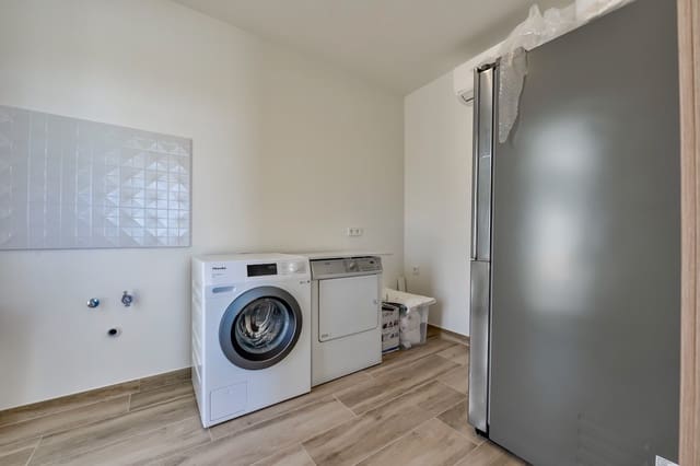 4 makuuhuone Huvila myytävänä paikassa Moraira, Teulada-Moraira mukana uima-altaan 
autotalli - 1 635 000 € (Ref: 2349969)