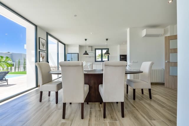 4 makuuhuone Huvila myytävänä paikassa Moraira, Teulada-Moraira mukana uima-altaan 
autotalli - 1 635 000 € (Ref: 2349969)