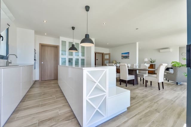 4 makuuhuone Huvila myytävänä paikassa Moraira, Teulada-Moraira mukana uima-altaan 
autotalli - 1 635 000 € (Ref: 2349969)