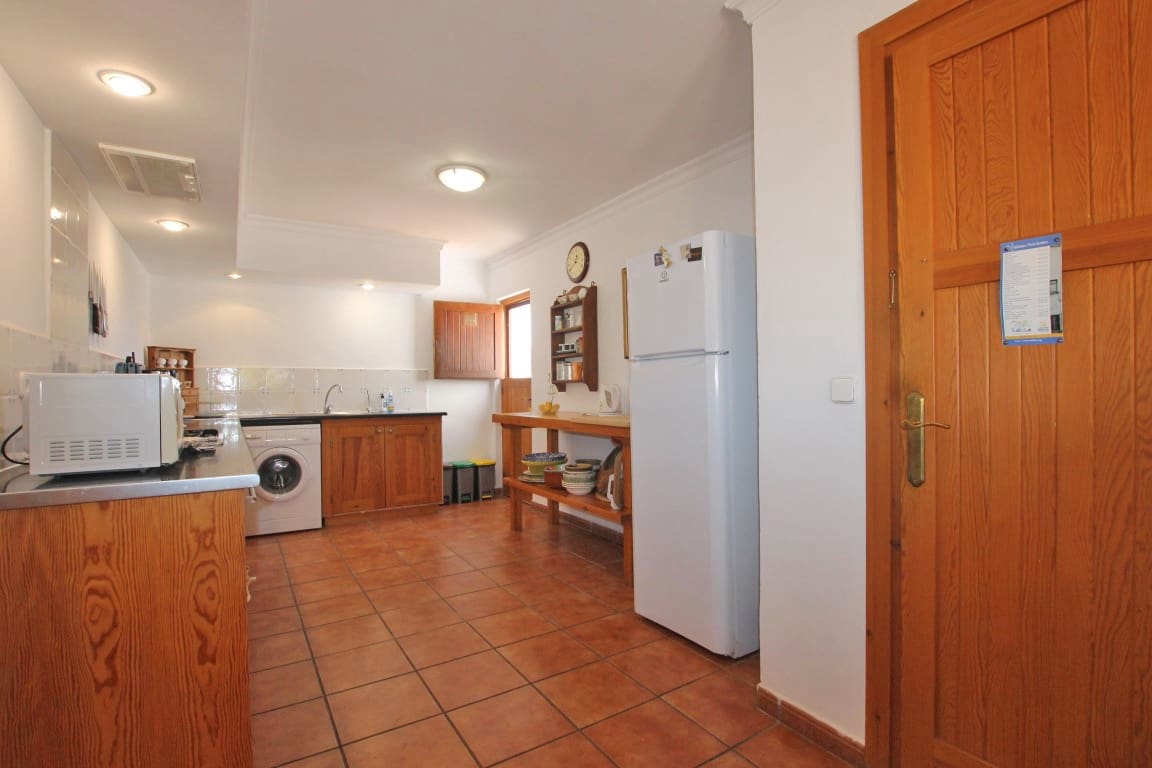 7 bedroom Villa for sale in Javea / Xabia with pool garage - € 949,000 (Ref: 2577006)