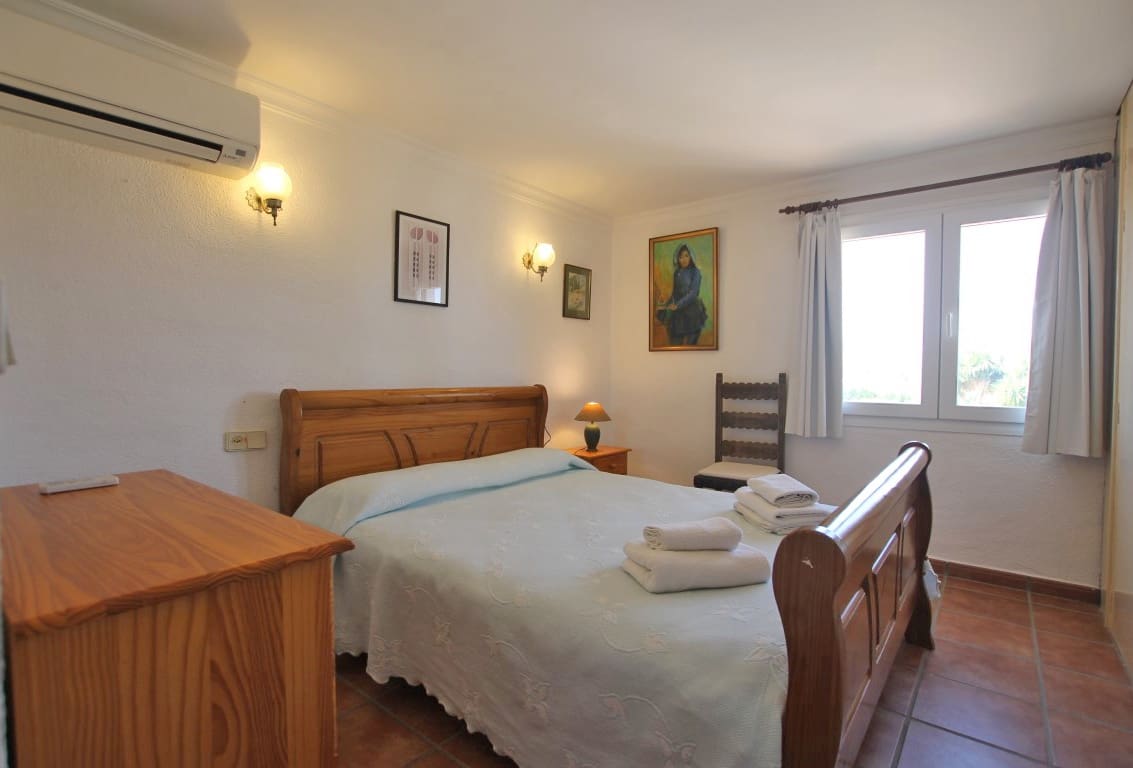 7 bedroom Villa for sale in Javea / Xabia with pool garage - € 949,000 (Ref: 2577006)