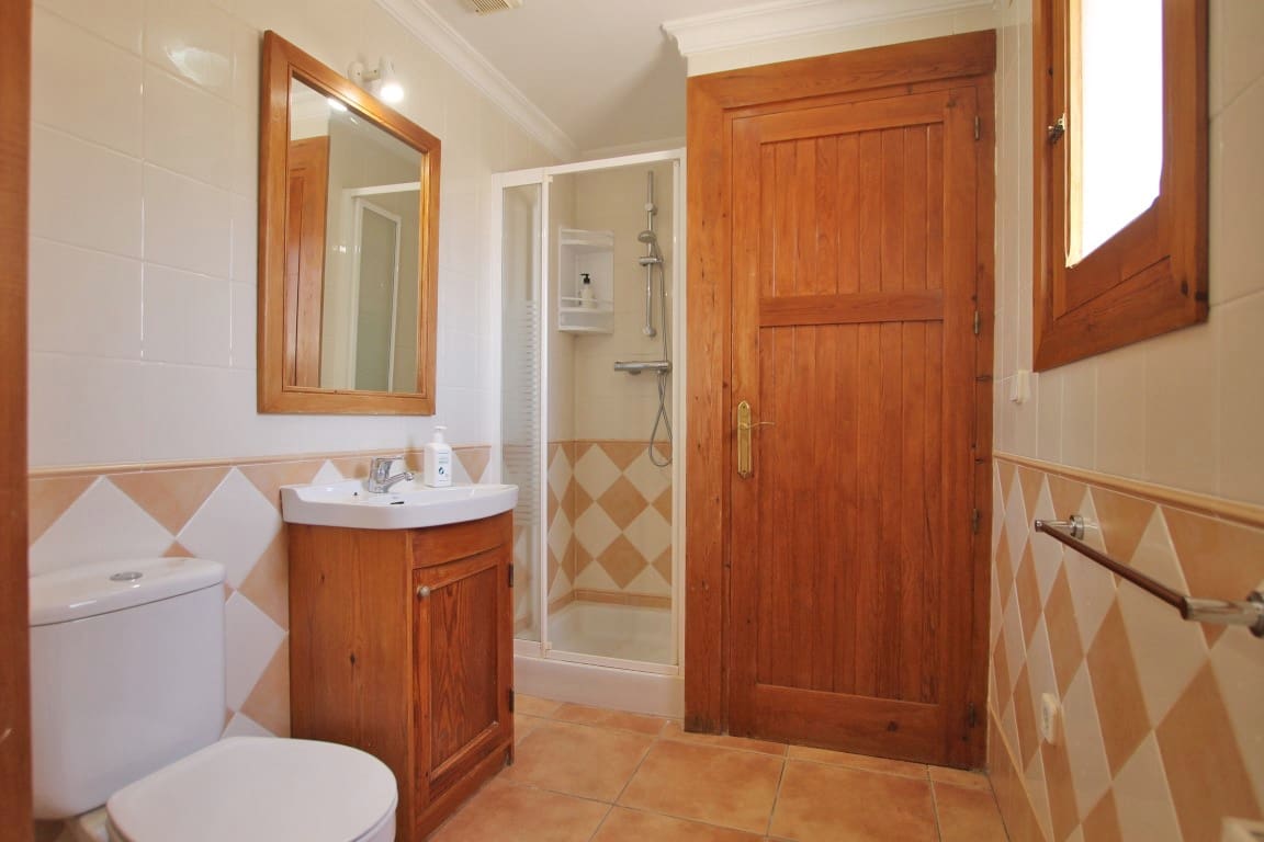 7 bedroom Villa for sale in Javea / Xabia with pool garage - € 949,000 (Ref: 2577006)