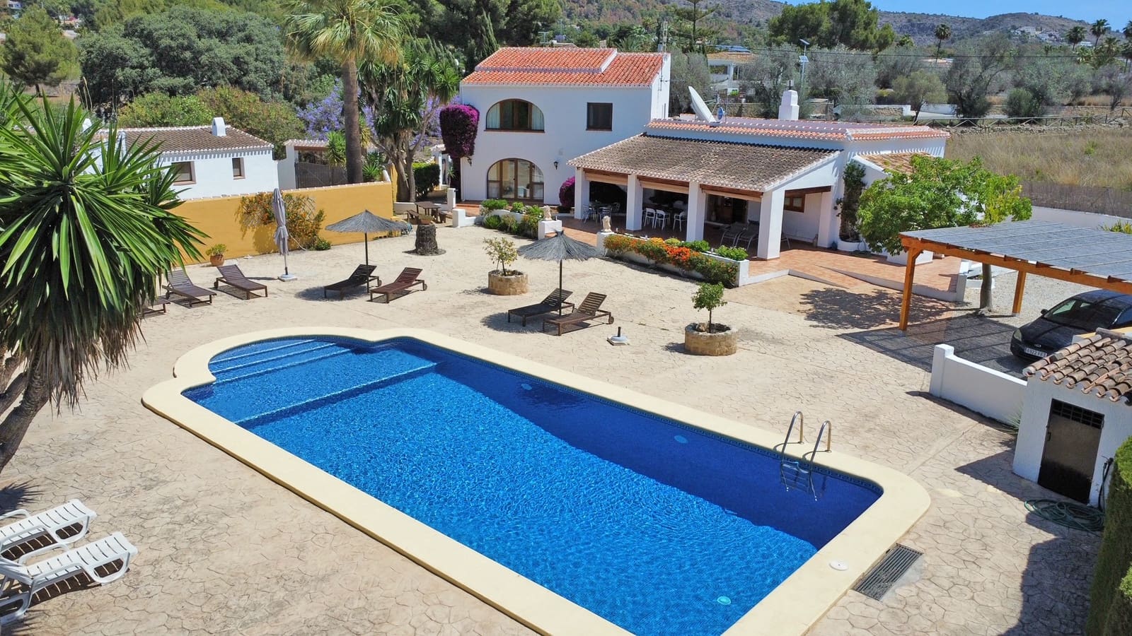 7 bedroom Villa for sale in Javea / Xabia with pool garage - € 949,000 (Ref: 2577006)
