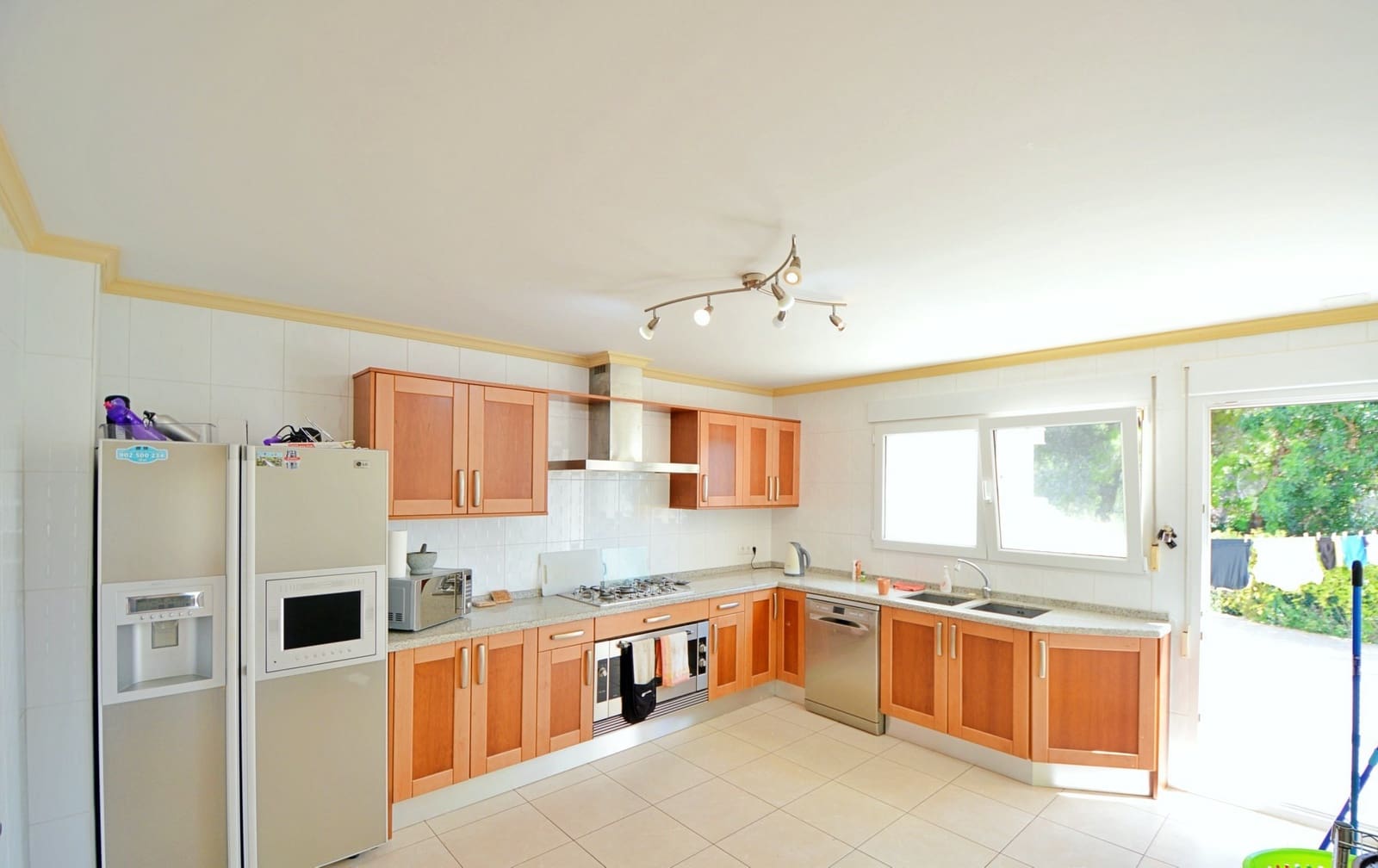 4 bedroom Villa for sale in Javea / Xabia with pool garage - € 835,000 (Ref: 2816923)