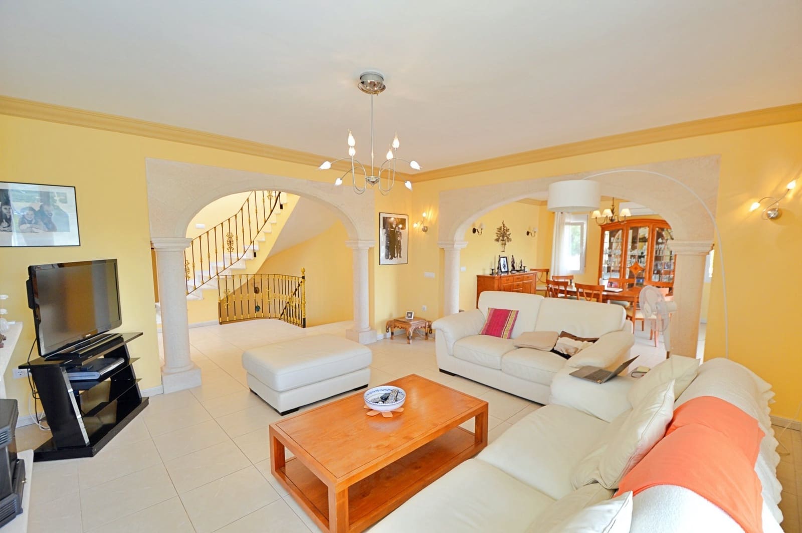 4 bedroom Villa for sale in Javea / Xabia with pool garage - € 835,000 (Ref: 2816923)