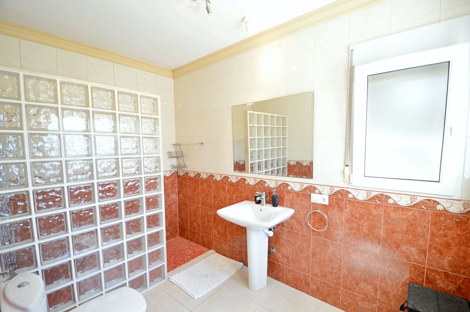 4 bedroom Villa for sale in Javea / Xabia with pool garage - € 835,000 (Ref: 2816923)