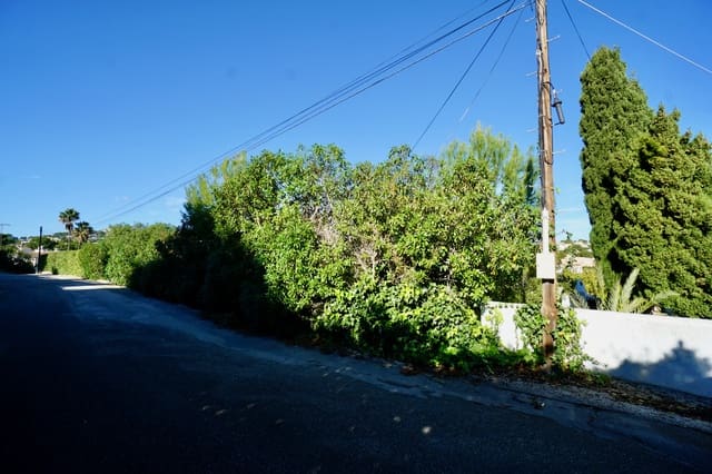 Building Plot for sale in Moraira, Teulada-Moraira - € 250,000 (Ref: 3105765)