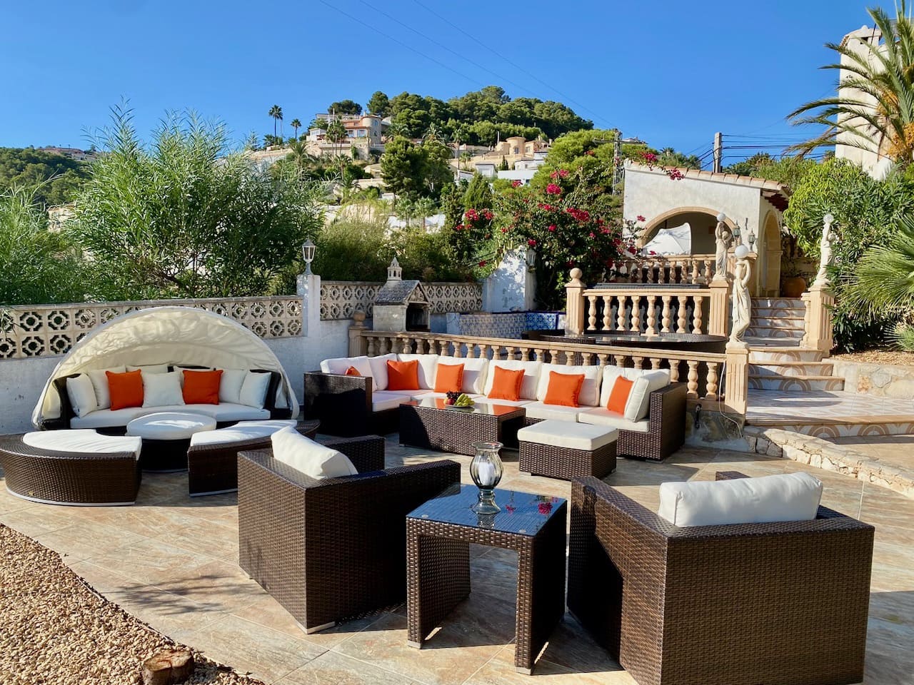 4 chambre Villa/Maison à vendre à Benissa avec piscine garage - 1 290 000 € (Ref: 3105824)