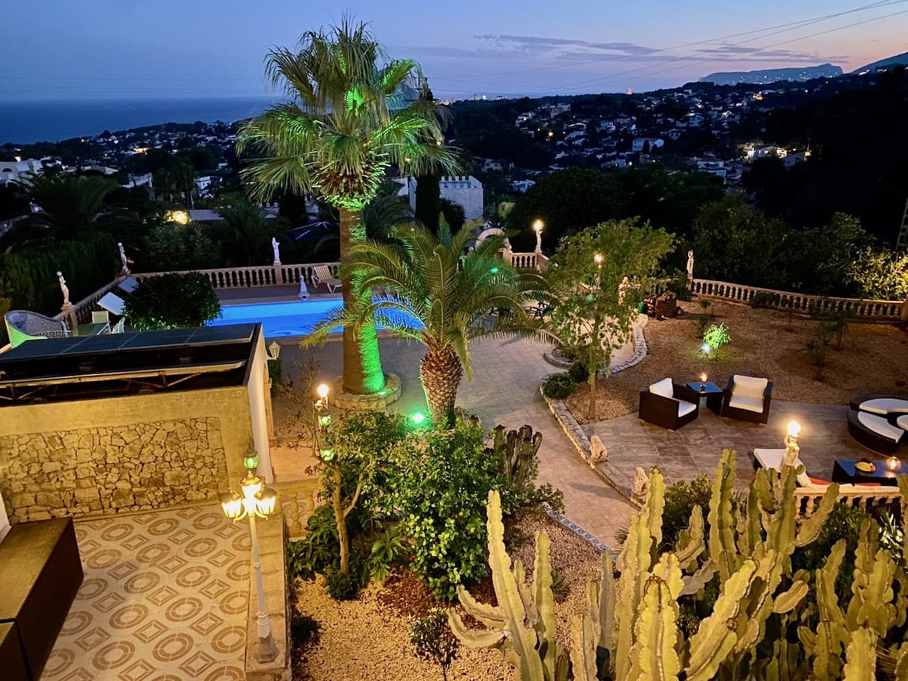 4 chambre Villa/Maison à vendre à Benissa avec piscine garage - 1 290 000 € (Ref: 3105824)