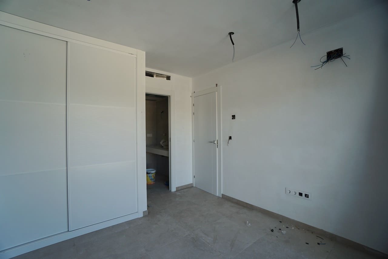 Chalet de 4 habitaciones en Benitachell / Benitatxell en venta con piscina garaje - 1.085.000 € (Ref: 3950548)