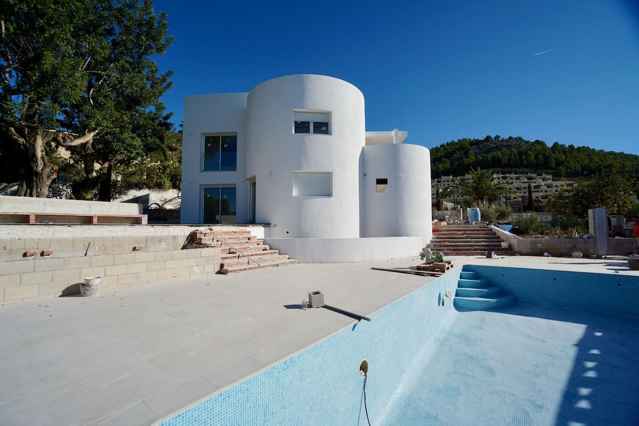 Chalet de 4 habitaciones en Benitachell / Benitatxell en venta con piscina garaje - 1.085.000 € (Ref: 3950548)