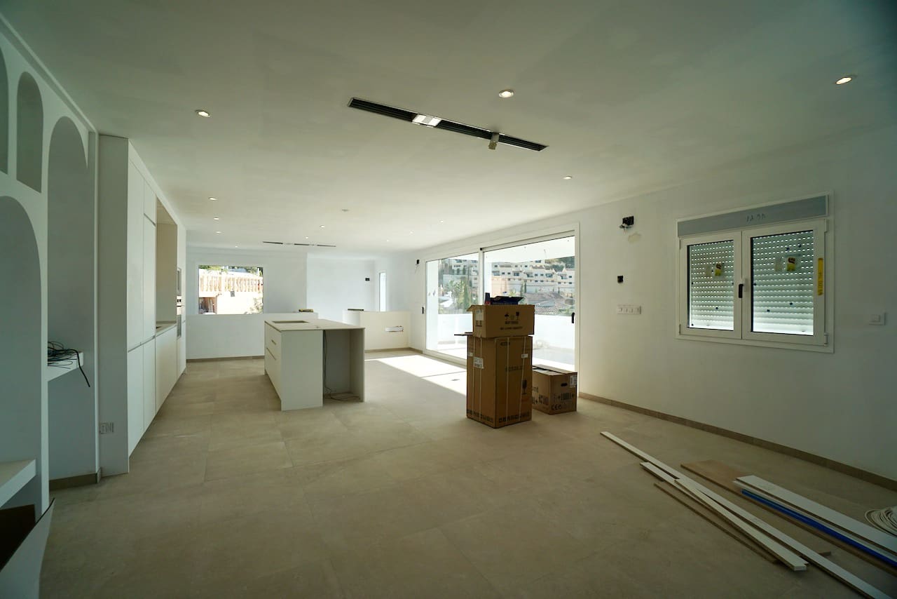 Chalet de 4 habitaciones en Benitachell / Benitatxell en venta con piscina garaje - 1.085.000 € (Ref: 3950548)