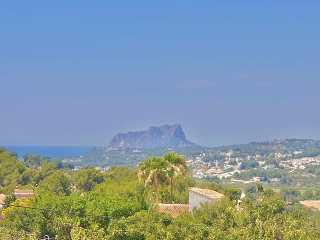 Chalet de 4 habitaciones en Benitachell / Benitatxell en venta con piscina garaje - 1.085.000 € (Ref: 3950548)