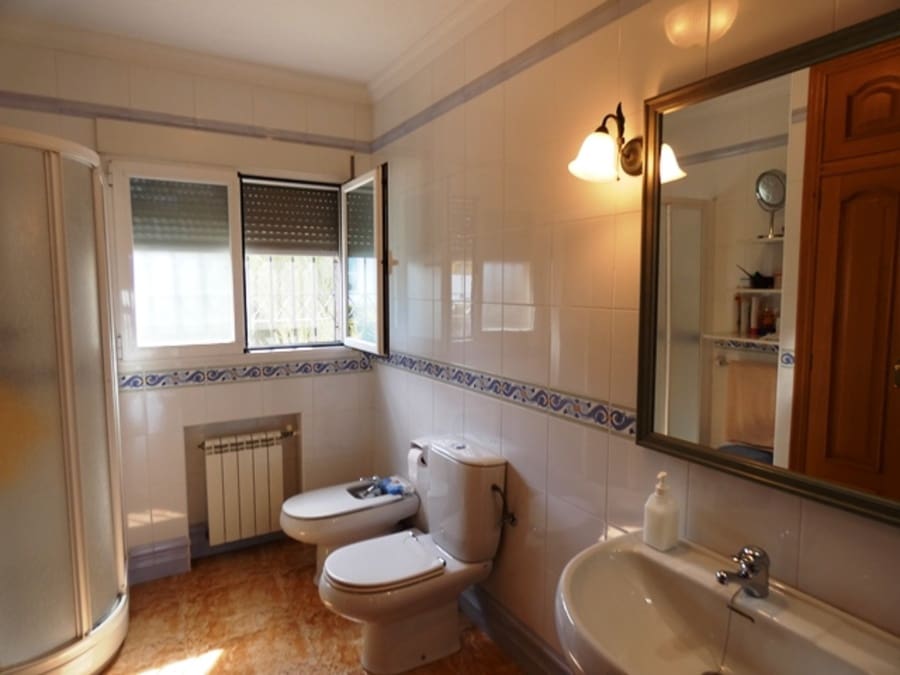 5 bedroom Villa for sale in Denia - € 745,000 (Ref: 4612548)