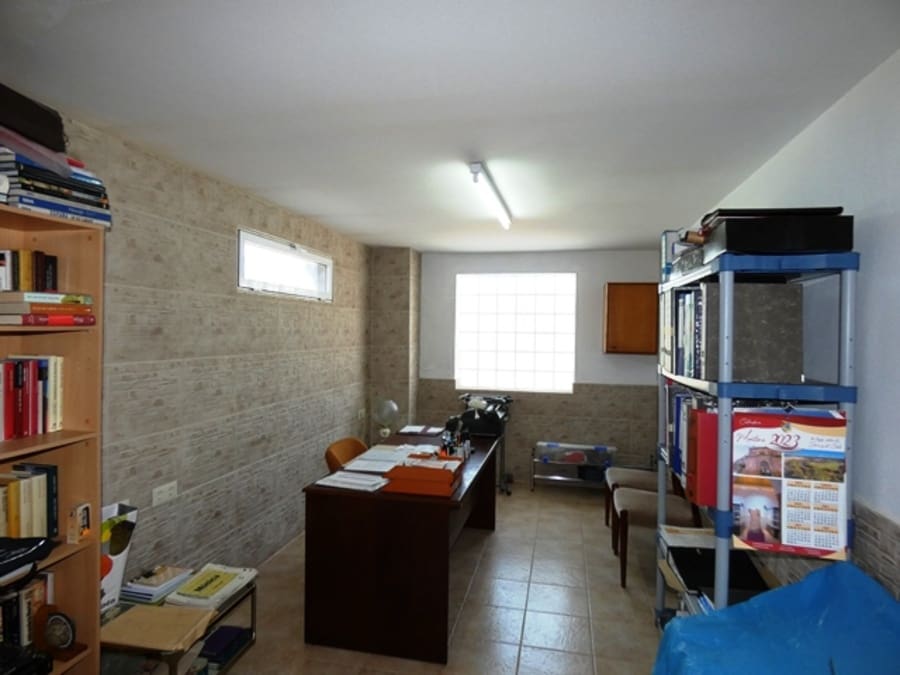 5 bedroom Villa for sale in Denia - € 745,000 (Ref: 4612548)