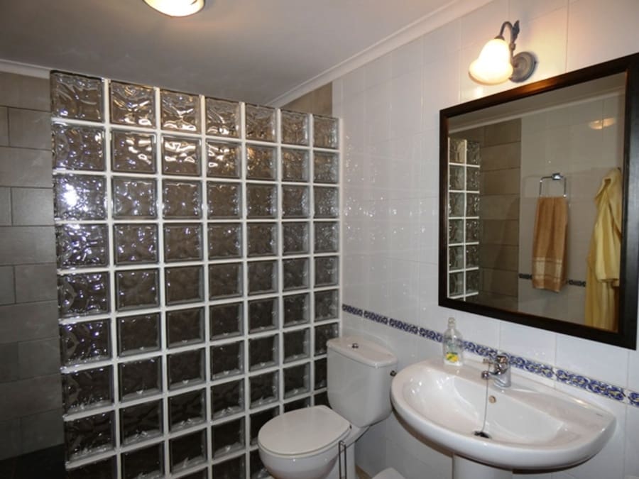 5 bedroom Villa for sale in Denia - € 745,000 (Ref: 4612548)