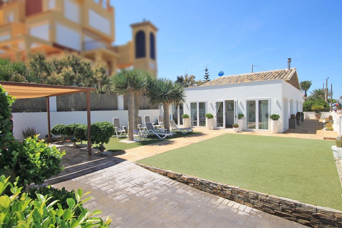 3 bedroom Villa for sale in Denia - € 895,000 (Ref: 4612557)