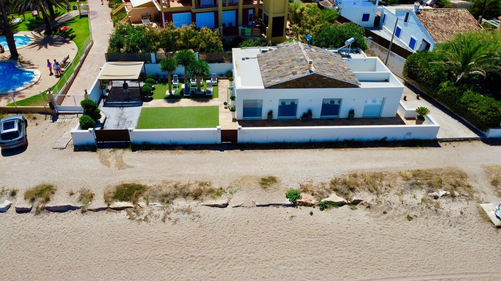 3 bedroom Villa for sale in Denia - € 895,000 (Ref: 4612557)