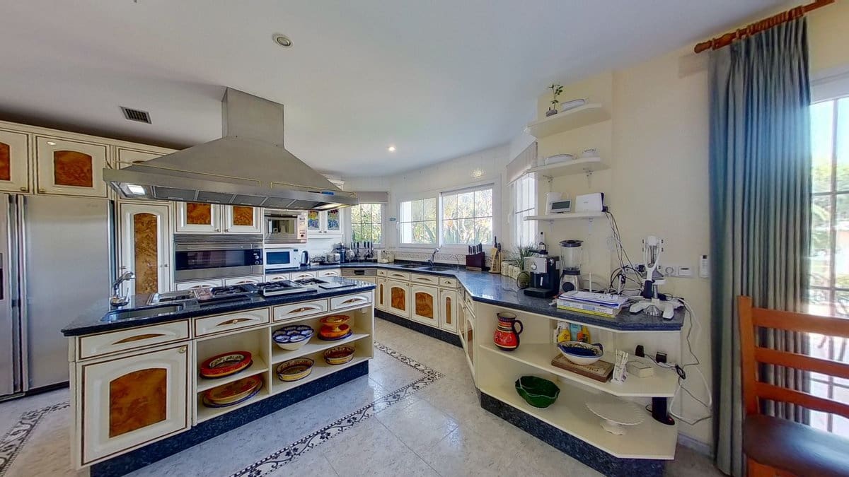 7 bedroom Villa for sale in Javea / Xabia with pool garage - € 1,550,000 (Ref: 4612563)