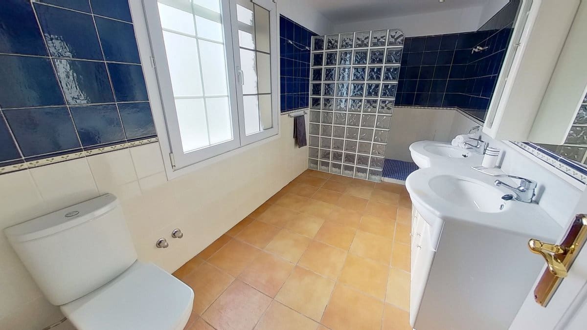 7 bedroom Villa for sale in Javea / Xabia with pool garage - € 1,550,000 (Ref: 4612563)