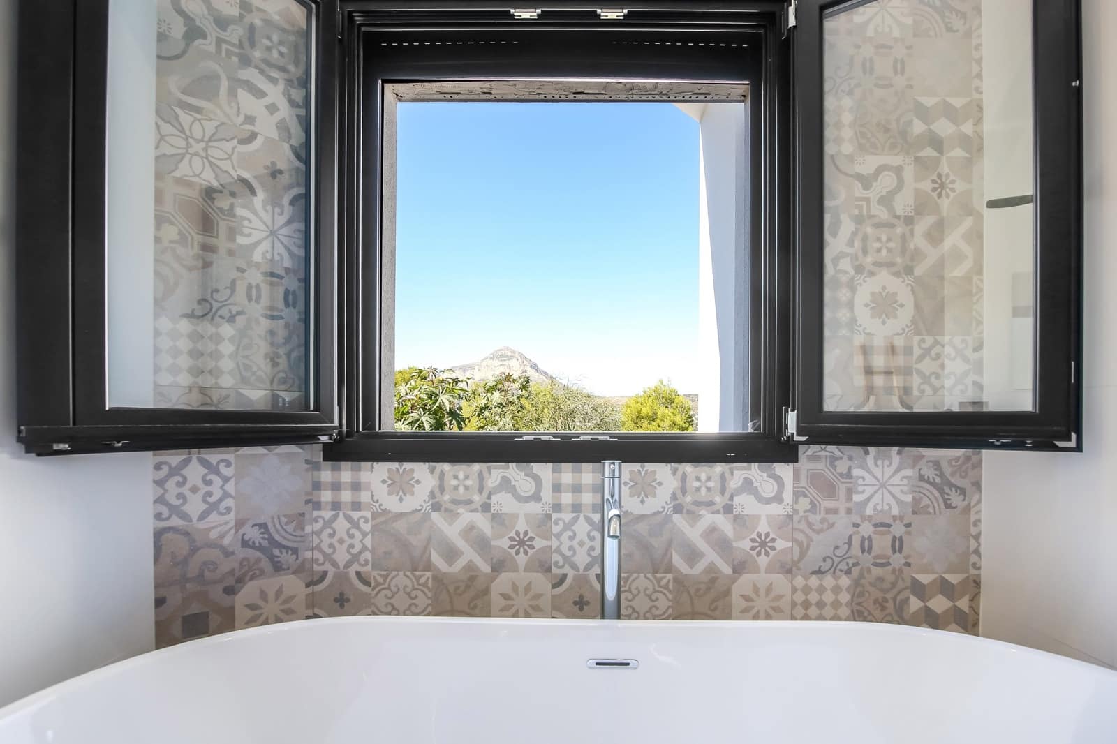 4 bedroom Villa for sale in Javea / Xabia with pool - € 995,000 (Ref: 4612569)