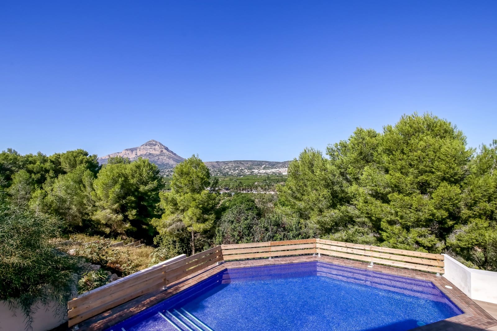 4 bedroom Villa for sale in Javea / Xabia with pool - € 995,000 (Ref: 4612569)