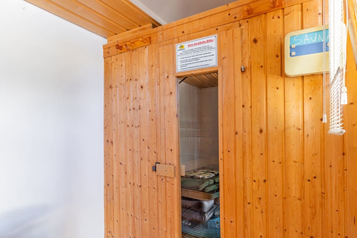 7 bedroom Villa for sale in Benissa with pool garage - € 995,000 (Ref: 4612572)