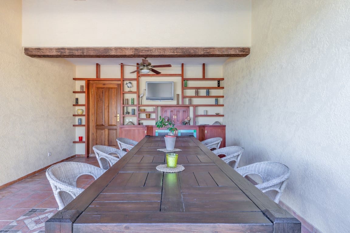 7 bedroom Villa for sale in Benissa with pool garage - € 995,000 (Ref: 4612572)