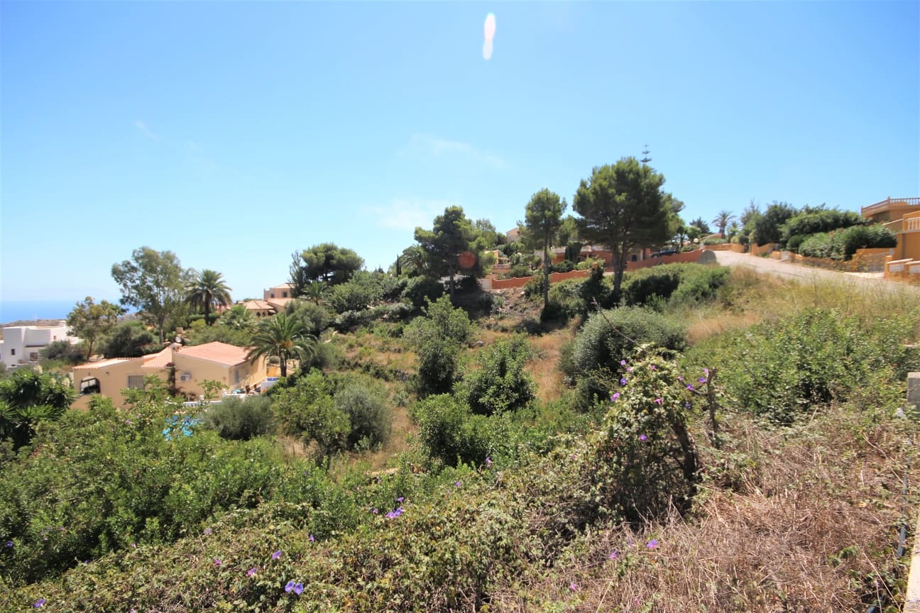 Building Plot for sale in Benitachell / Benitatxell - € 195,000 (Ref: 4612574)