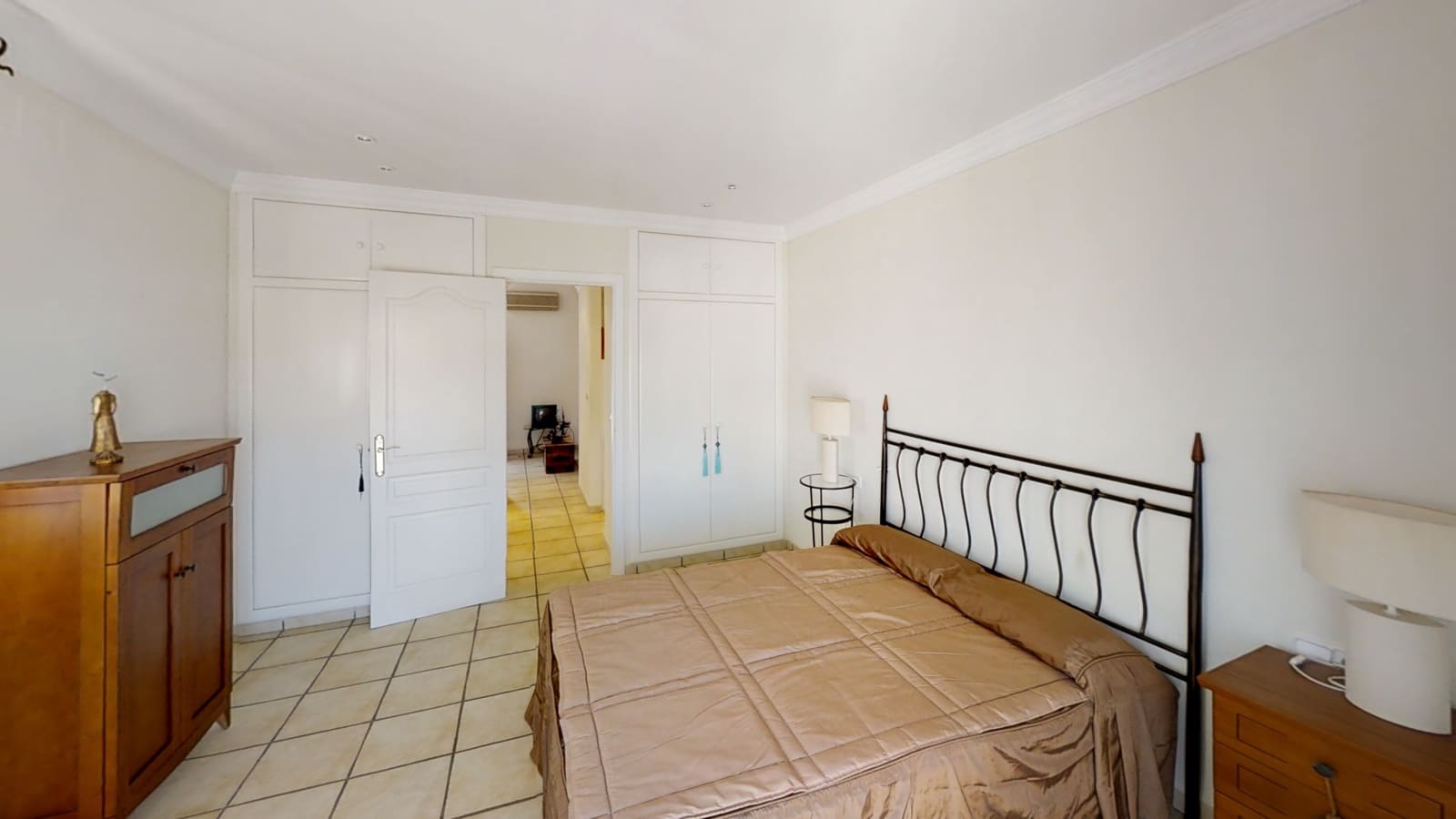 7 quarto Moradia para venda em Denia com piscina garagem - 600 000 € (Ref: 4612582)