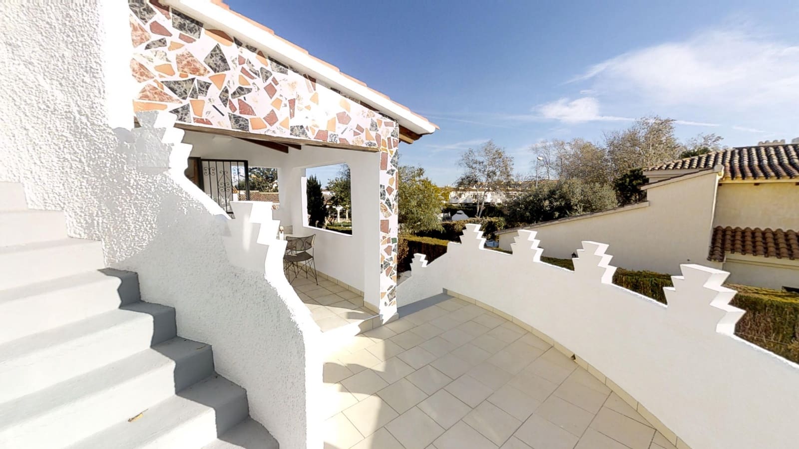 7 quarto Moradia para venda em Denia com piscina garagem - 600 000 € (Ref: 4612582)