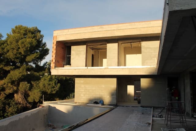 3 makuuhuone Huvila myytävänä paikassa Benissa mukana uima-altaan 
autotalli - 1 495 000 € (Ref: 5406314)