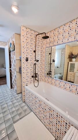 5 makuuhuone Huvila myytävänä paikassa Moraira, Teulada-Moraira mukana uima-altaan 
autotalli - 1 150 000 € (Ref: 5406332)