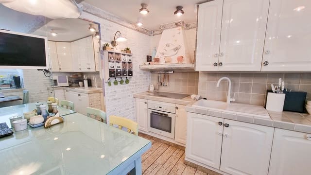 5 makuuhuone Huvila myytävänä paikassa Moraira, Teulada-Moraira mukana uima-altaan 
autotalli - 1 150 000 € (Ref: 5406332)