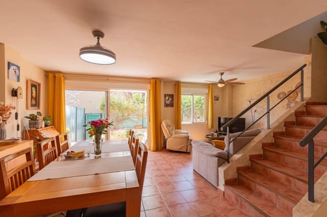 3 bedroom Villa for sale in Javea / Xàbia with pool garage - € 449,000 (Ref: 5406410)