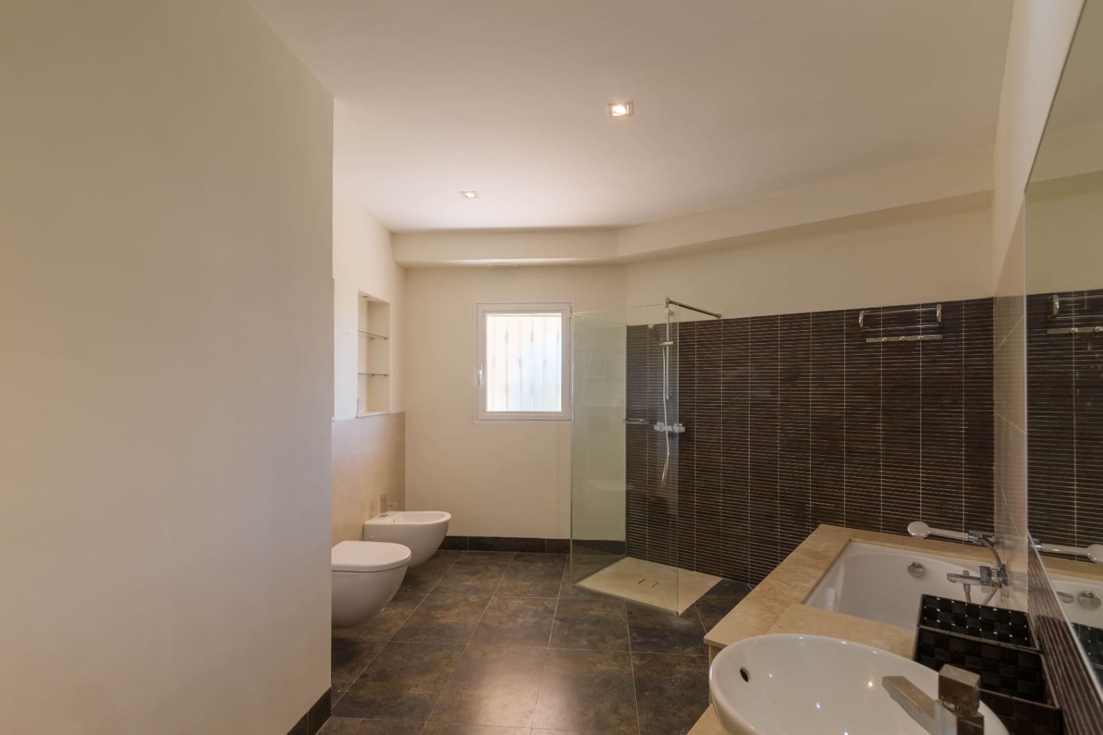 4 soveværelse Villa til salg i Javea / Xabia med swimmingpool garage - € 995.000 (Ref: 5407311)