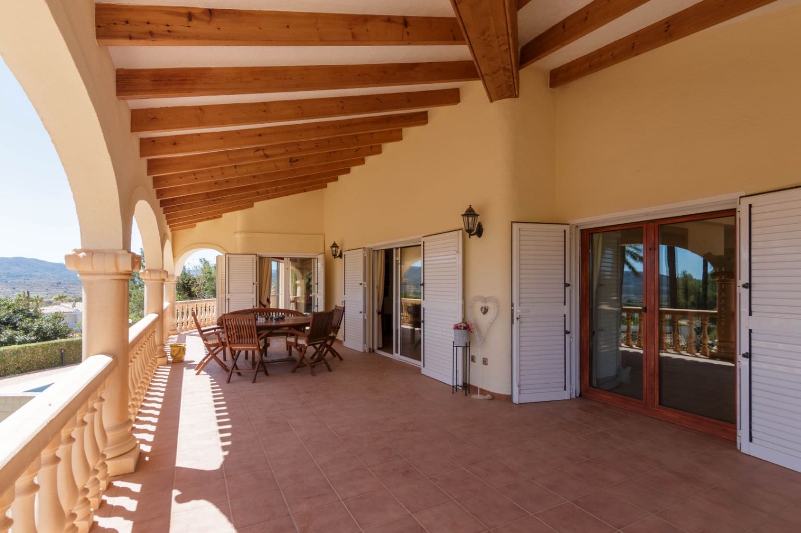 4 soveværelse Villa til salg i Javea / Xabia med swimmingpool garage - € 995.000 (Ref: 5407311)