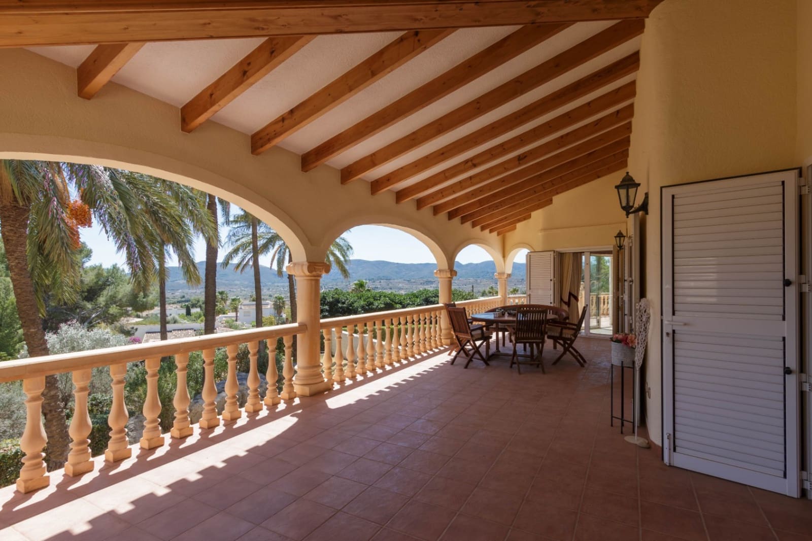 4 soveværelse Villa til salg i Javea / Xabia med swimmingpool garage - € 995.000 (Ref: 5407311)