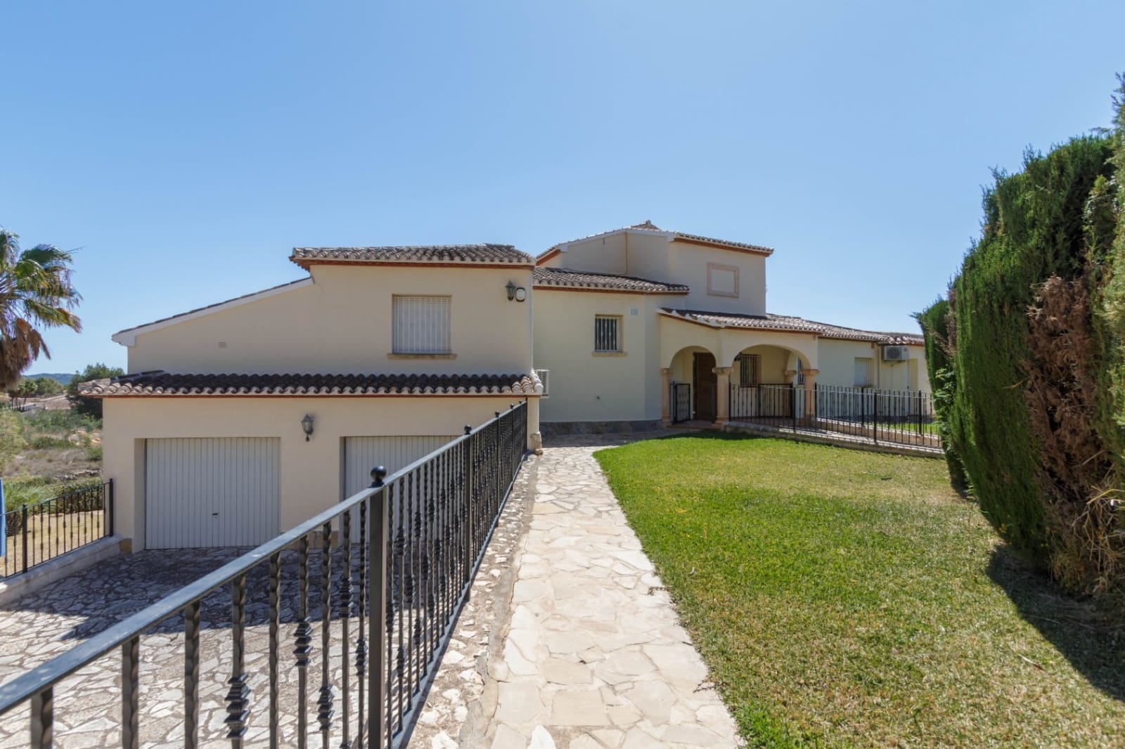 4 soveværelse Villa til salg i Javea / Xabia med swimmingpool garage - € 995.000 (Ref: 5407311)