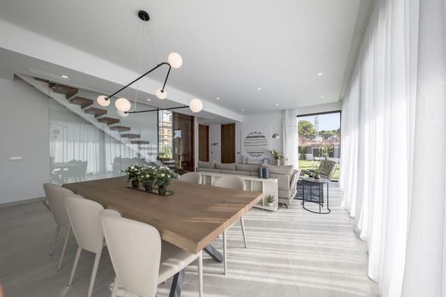 4 soveværelse Villa til salg i Finestrat med swimmingpool garage - € 660.000 (Ref: 5518356)