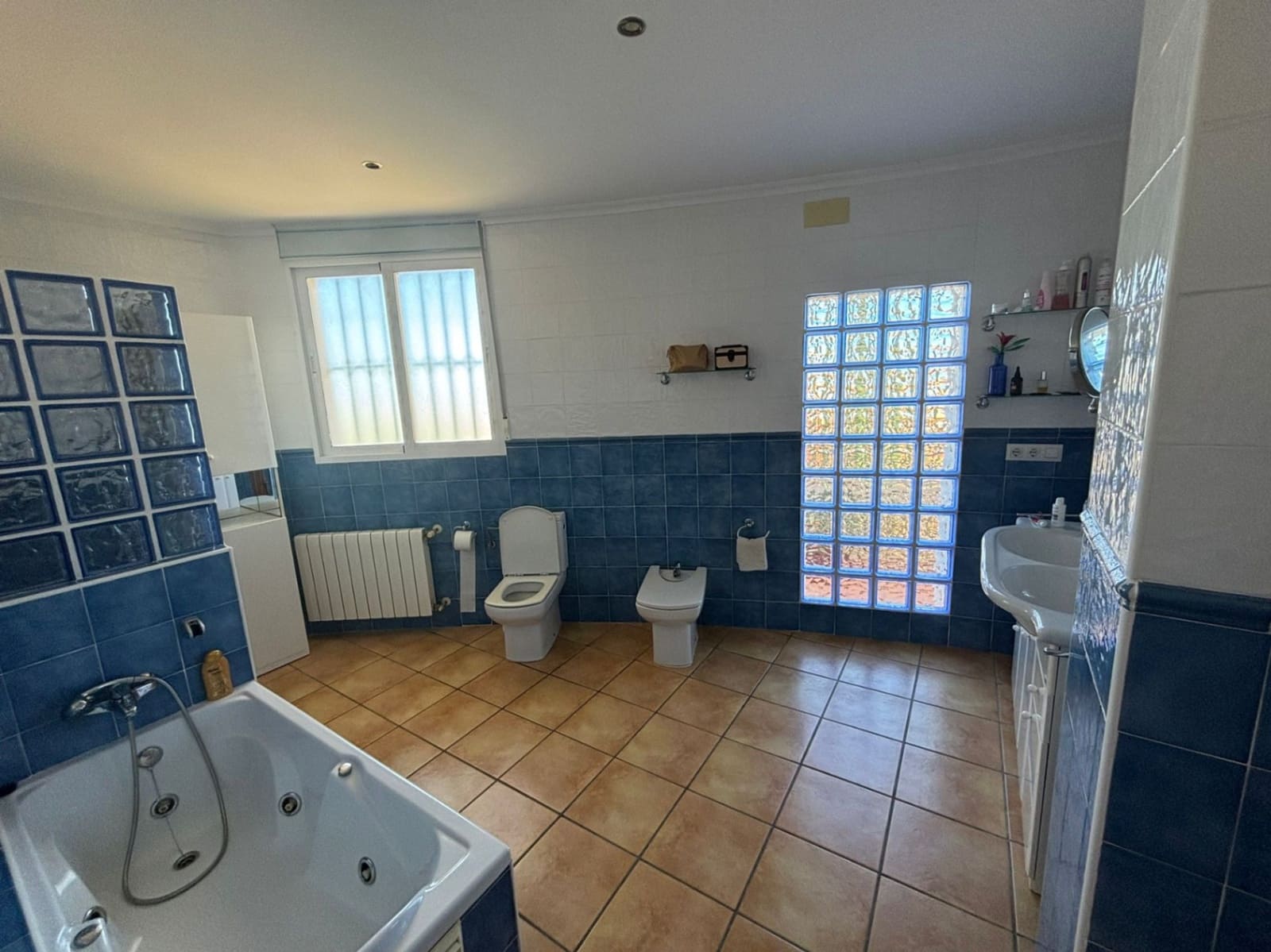 3 bedroom Villa for sale in Denia with pool garage - € 448,000 (Ref: 5518357)