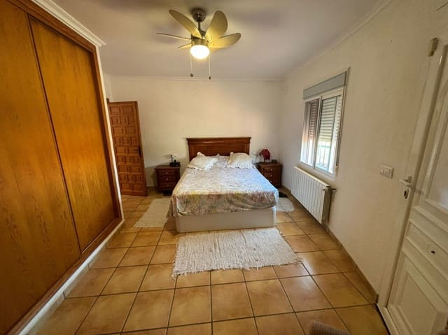 3 quarto Moradia para venda em Dénia com piscina garagem - 448 000 € (Ref: 5518357)