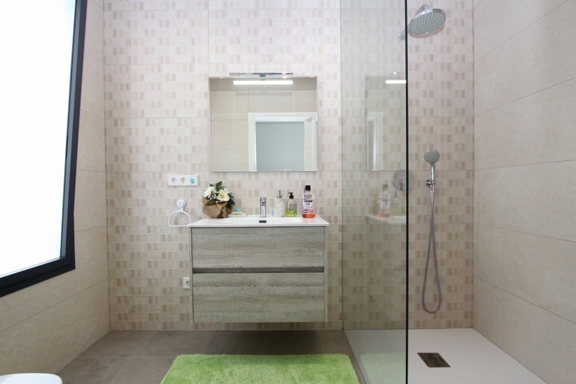 4 bedroom Villa for sale in Moraira with pool garage - € 1,100,000 (Ref: 5563367)