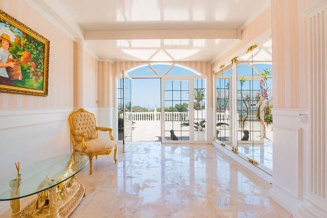 6 sypialnia Willa na sprzedaż w Dénia z basenem garażem - 1 450 000 € (Ref: 5563382)