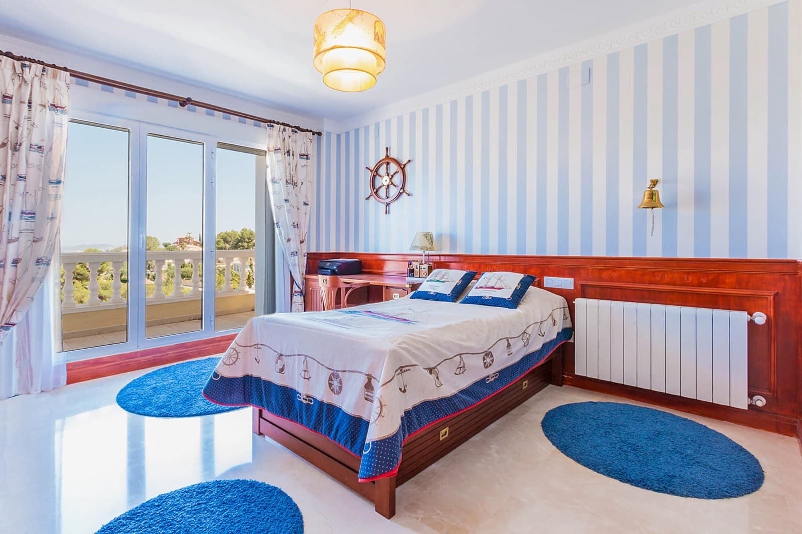 6 bedroom Villa for sale in Denia with pool garage - € 1,450,000 (Ref: 5563382)